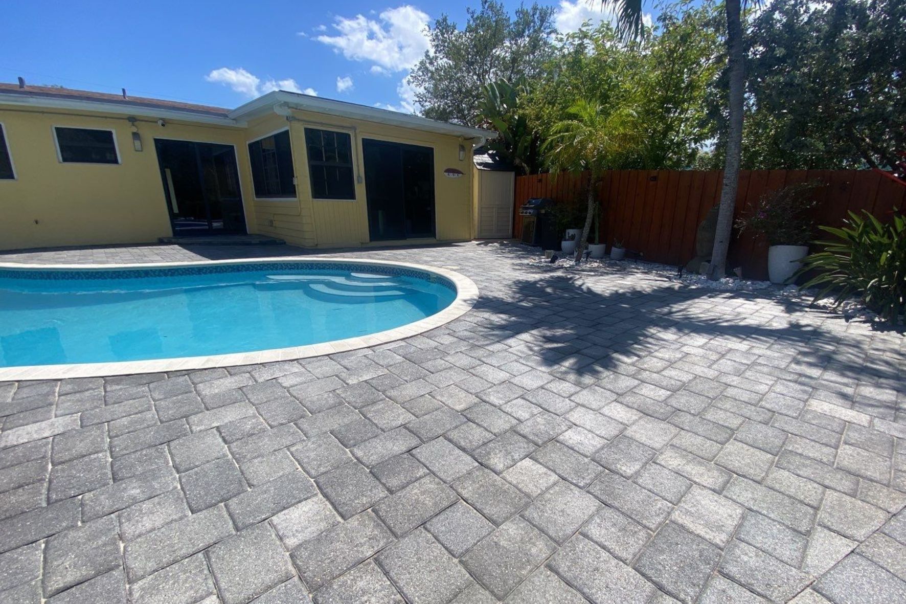 Pool deck paver sealing